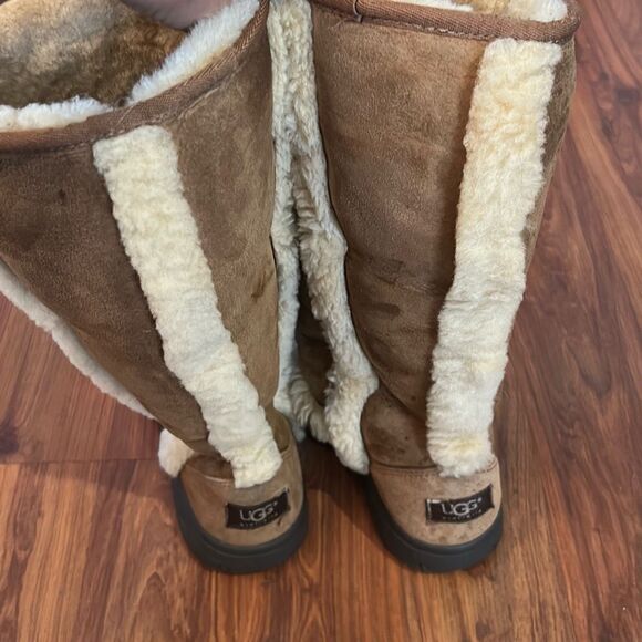 UGG's sundance boots size 7 tan  suede shearling - Picture 6 of 10